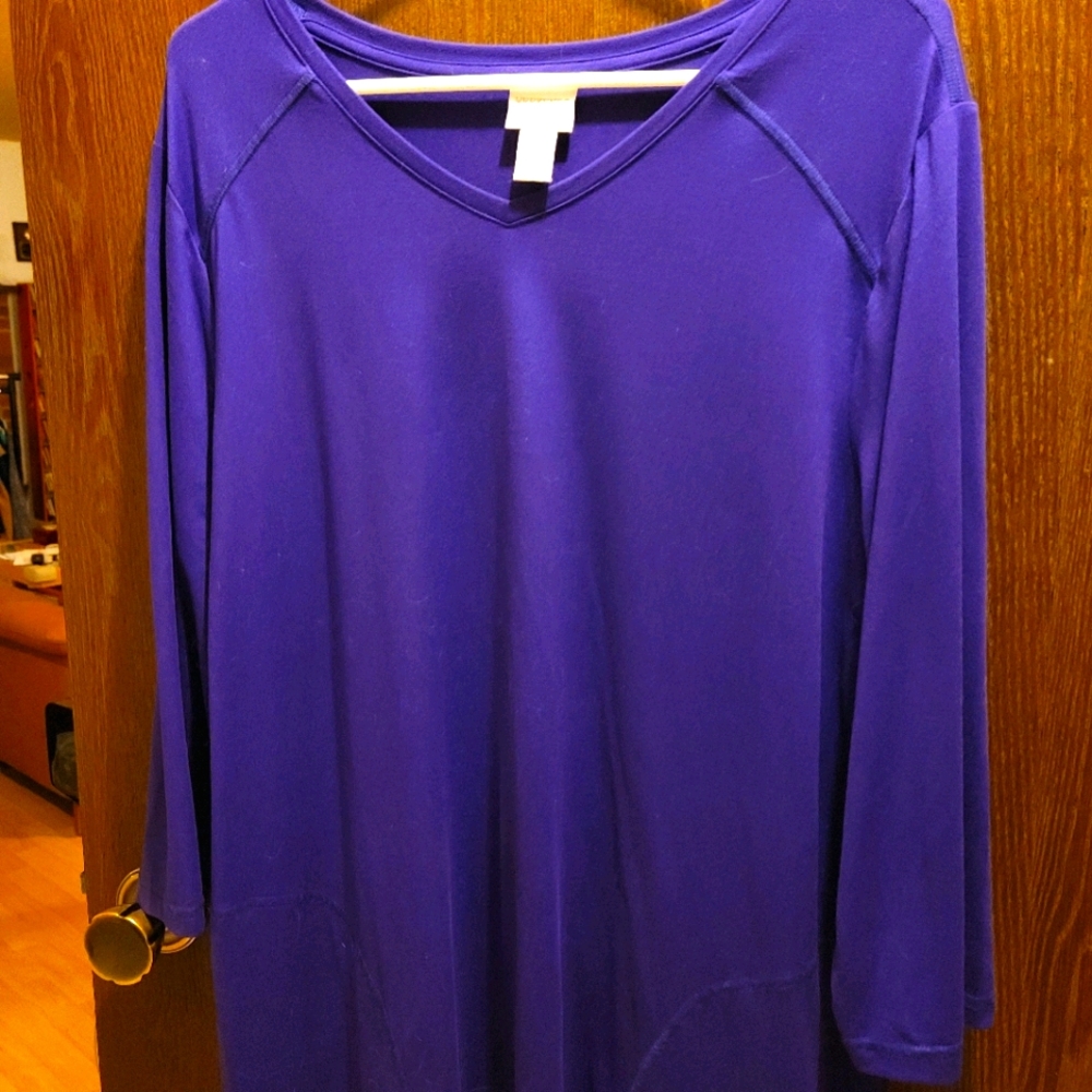Chico's Weekender Size 3 purple shirt with pockets